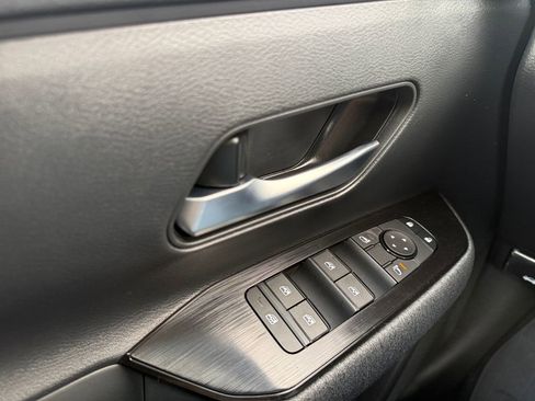 New 2026 Nissan Kicks SV w/ SV Premium Package image 28