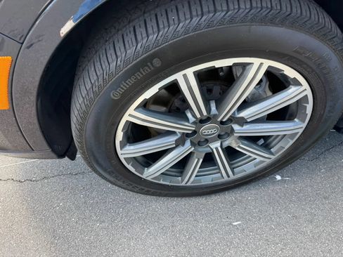 Used 2017 Audi Q7 3.0T Prestige AWD/4WD image 11