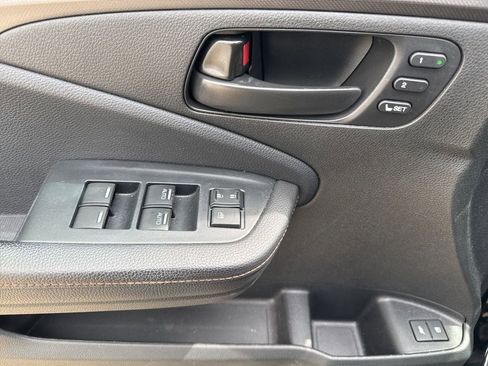 Used 2022 Honda Pilot TrailSport image 14