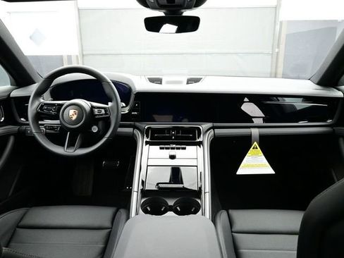 New 2026 Porsche Panamera 4 AWD/4WD image 19