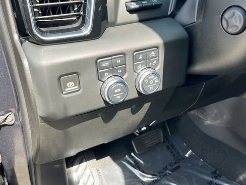 Used 2023 GMC Sierra 1500 Denali w/ Denali Reserve Package AWD/4WD image 21