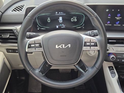 Used 2024 Kia Telluride S FWD image 14