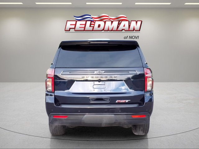 Used 2024 Chevrolet Suburban RST w/ Luxury Package AWD/4WD image 4