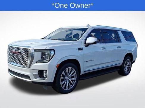 Certified 2021 GMC Yukon XL Denali image 3