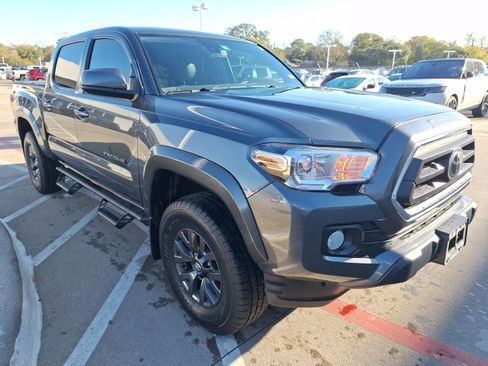 Used 2023 Toyota Tacoma SR5 image 8
