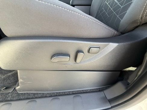 New 2026 Nissan Frontier SV w/ SV Convenience Package image 14