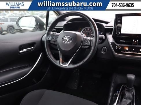 Used 2021 Toyota Corolla SE w/ SE Premium Package FWD image 14