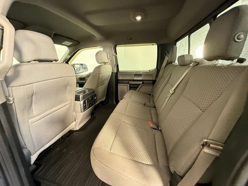 Used 2017 Ford F150 XLT w/ Equipment Group 302A Luxury AWD/4WD image 17