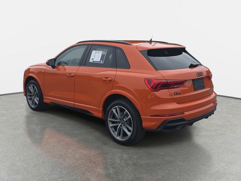 Used 2025 Audi Q3 2.0T Premium w/ Convenience Package image 7