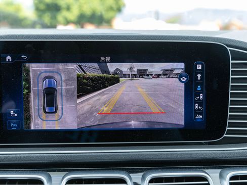 Used 2024 Mercedes-Benz GLE 350 4MATIC image 23