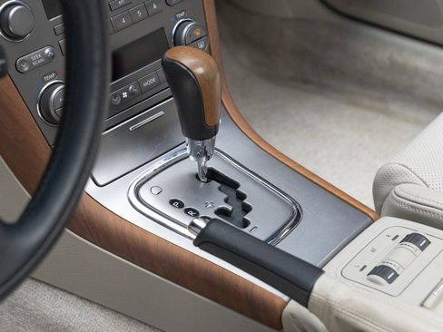 Used 2005 Subaru Legacy GT image 29