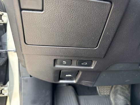 Used 2020 Lexus ES 350 w/ Premium Package image 32