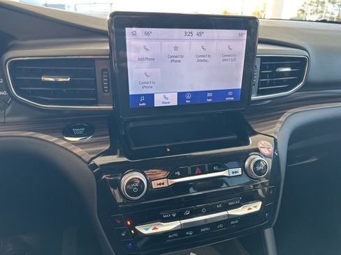 Certified 2023 Ford Explorer Limited w/ Equipment Group 301A image 14