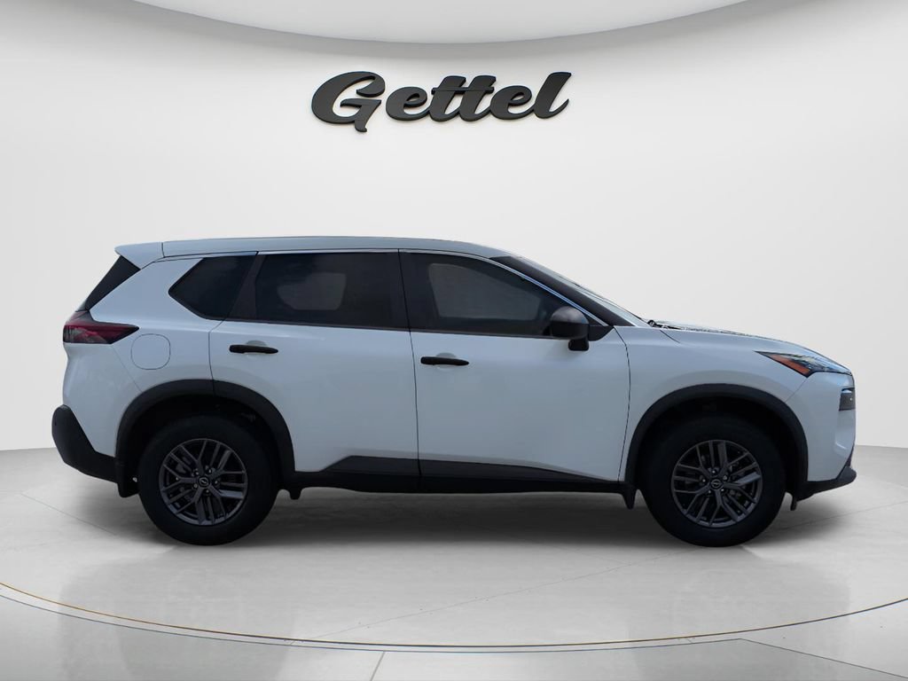 Certified 2023 Nissan Rogue S FWD image 4