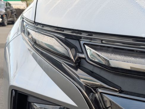 New 2025 Hyundai Tucson Limited image 6