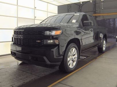 Used 2020 Chevrolet Silverado 1500 Custom w/ Custom Value Package