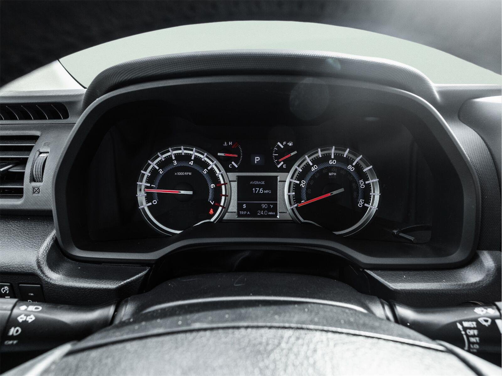 Used 2016 Toyota 4Runner Limited RWD image 4