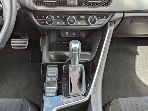 Used 2025 Acura ADX A-Spec image 17