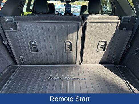 Used 2025 Nissan Pathfinder Rock Creek image 11