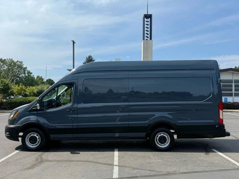 Used 2020 Ford Transit 250 148 High Roof Extended image 2