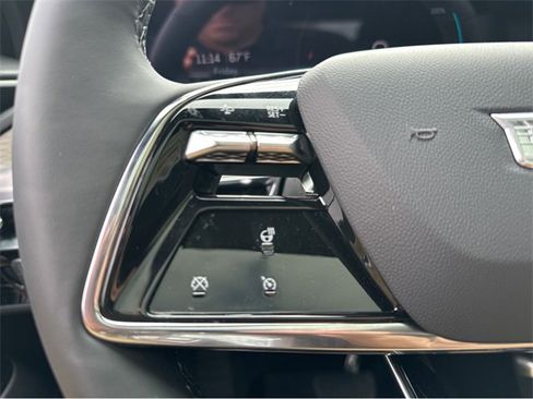 New 2025 Cadillac Lyriq Luxury image 20