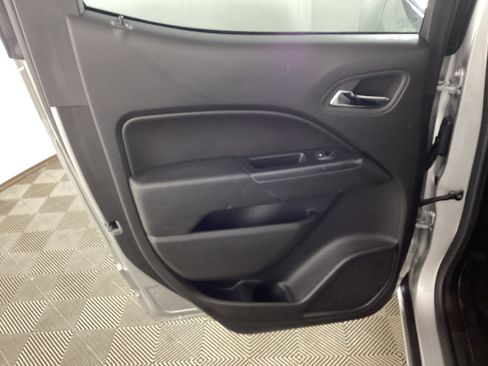 Used 2018 Chevrolet Colorado LT w/ Luxury Package, Chrome image 15