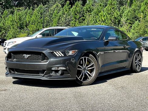 Used 2016 Ford Mustang GT RWD image 2