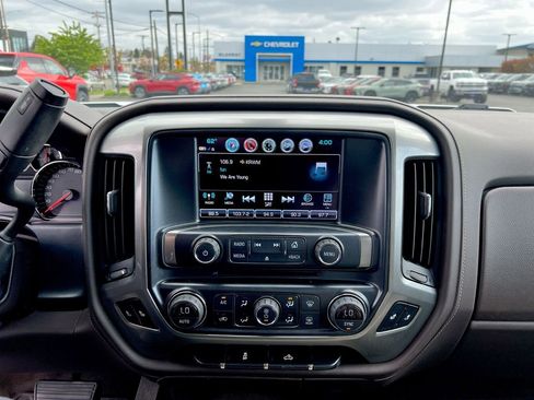 Used 2018 Chevrolet Silverado 1500 LTZ w/ Sport Package AWD/4WD image 13