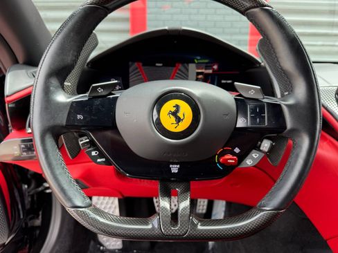 Used 2023 Ferrari Roma RWD image 25