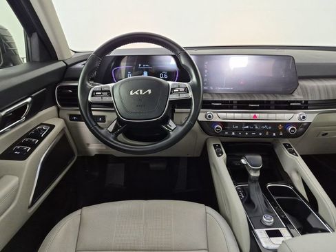 Used 2024 Kia Telluride EX FWD image 32