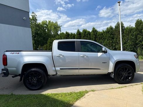 Used 2020 Chevrolet Colorado LT w/ Colorado RST Special Edition AWD/4WD image 2