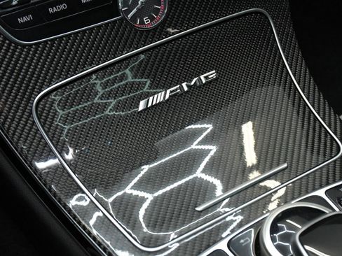 Used 2015 Mercedes-Benz C 63 AMG S image 28