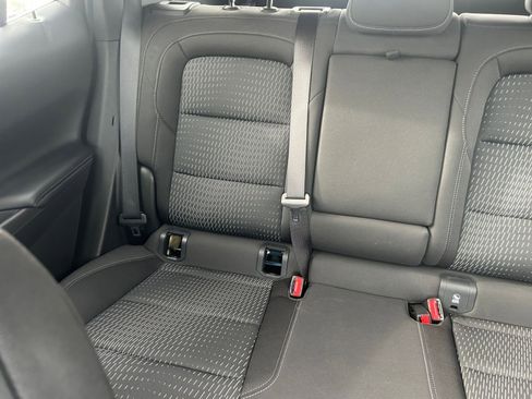 Used 2025 Chevrolet Equinox LT image 40