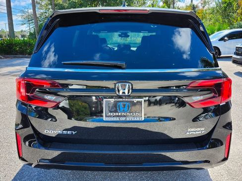 New 2026 Honda Odyssey EX-L image 13