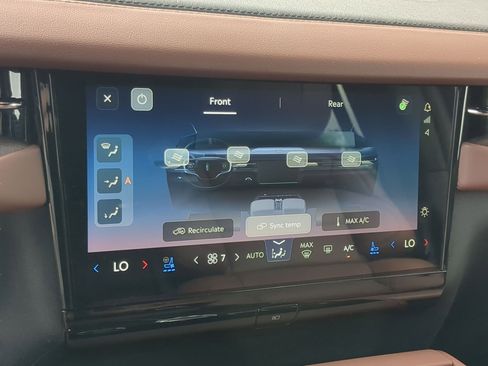 New 2026 Lincoln Navigator L Reserve AWD/4WD image 18