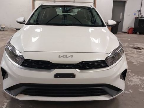 Used 2024 Kia Forte LXS FWD image 41