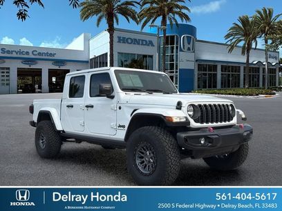 Used 2025 Jeep Gladiator Sport