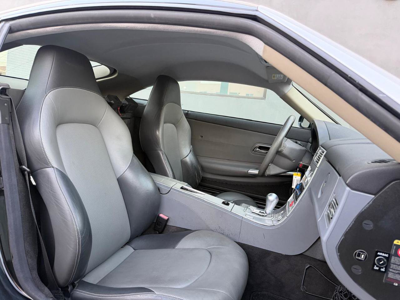 Used 2004 Chrysler Crossfire Coupe RWD image 16