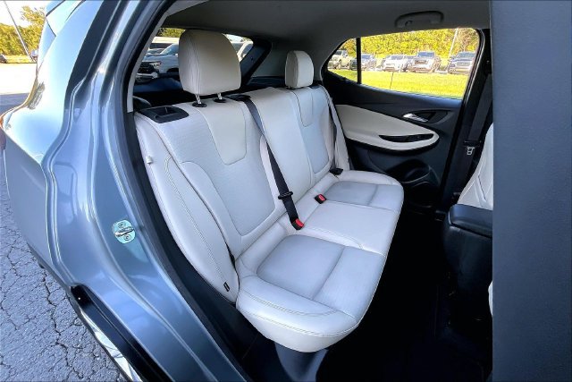 Used 2023 Buick Encore GX Preferred w/ Cold Weather Comfort Package FWD image 25
