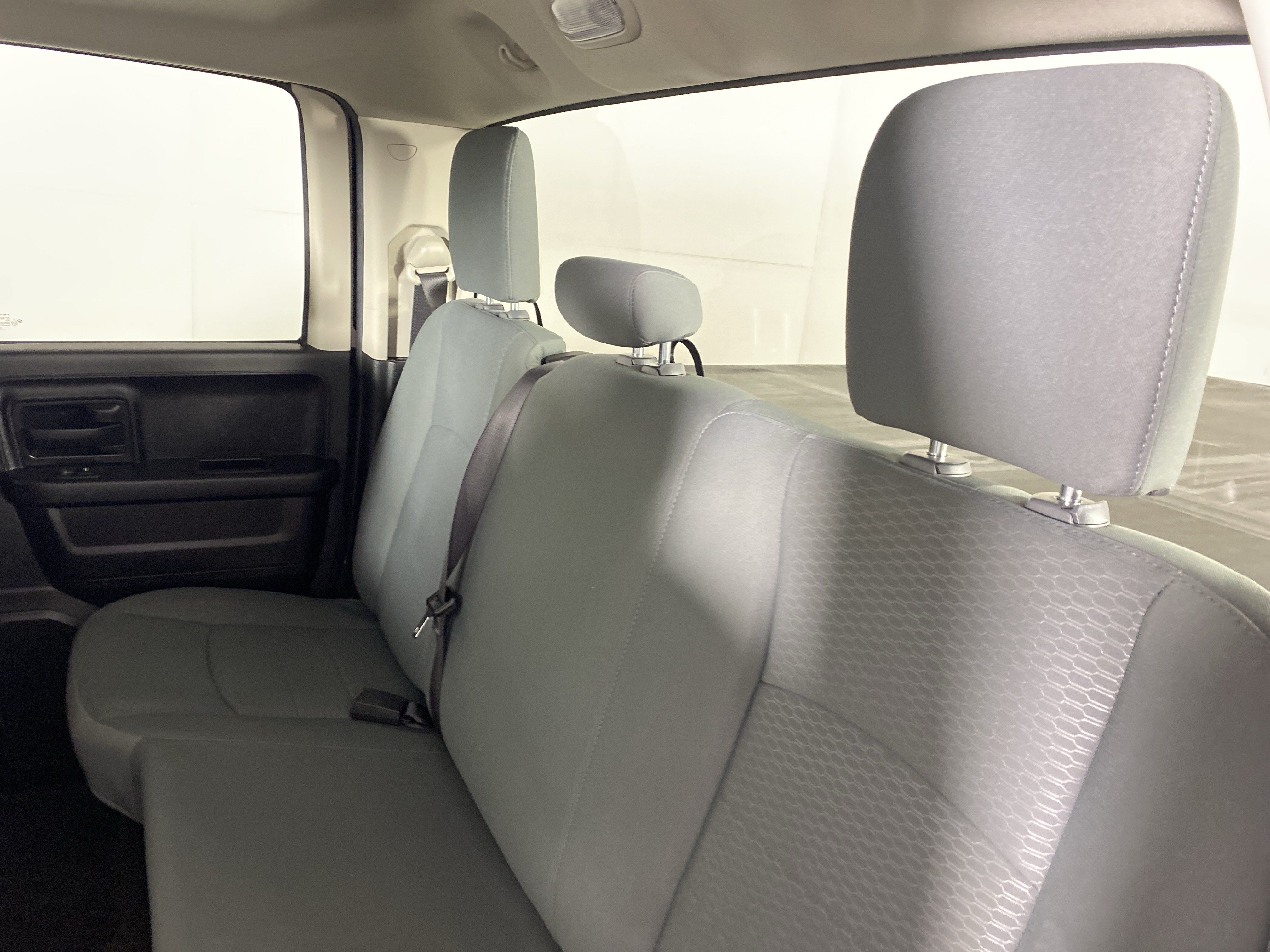 Used 2019 RAM 1500 Express w/ Express Value Package AWD/4WD image 28