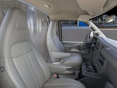 New 2025 Chevrolet Express 3500 Work Van w/ Power Convenience Package image 17
