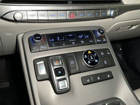 Used 2021 Hyundai Palisade SEL w/ Premium Package image 28