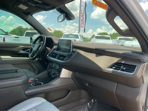 Used 2021 Chevrolet Tahoe Z71 AWD/4WD image 27