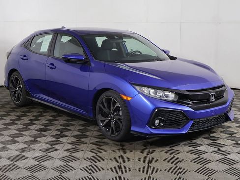 Used 2019 Honda Civic Sport image 2