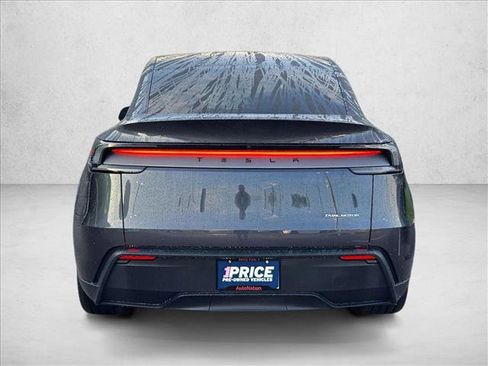 Used 2026 Tesla Model Y Long Range AWD/4WD image 8
