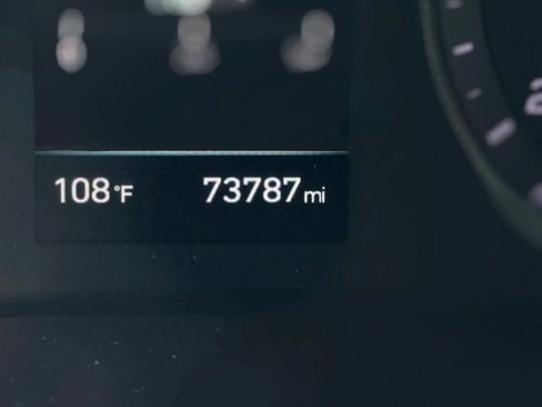 Used 2018 Hyundai Sonata Sport FWD image 17