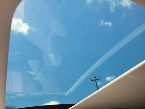 Used 2023 Hyundai Tucson Limited w/ Cargo Package image 16