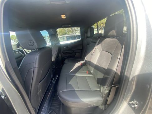 Used 2024 GMC Canyon Elevation w/ Elevation Premium Package image 4