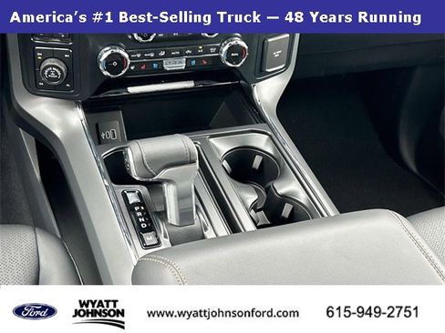 New 2025 Ford F150 Lariat w/ Equipment Group 501A Mid image 16