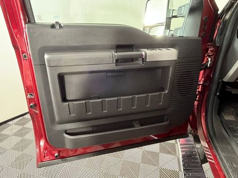 Used 2015 Ford F350 Lariat w/ Lariat Ultimate Package image 10